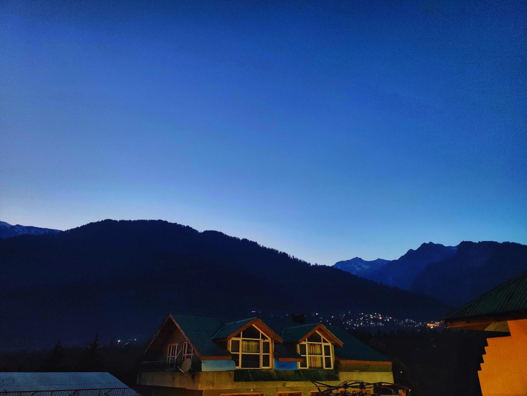 Surya International Hotel Manali Near Mall Road Екстер'єр фото